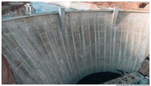Glen Canyon Dam bei Page, Arizona